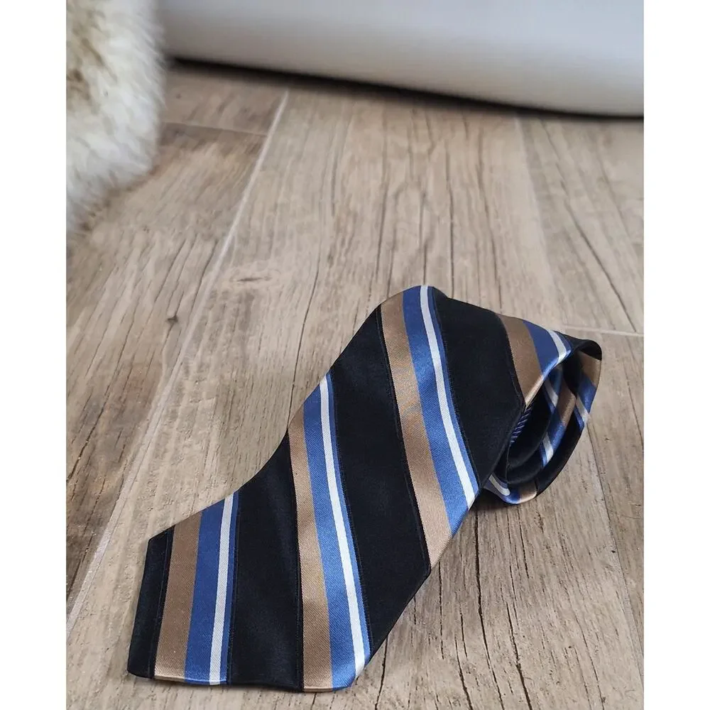 Tommy Hilfiger 100 % Silk Black and Tan Diagnal  Striped Tie #1014